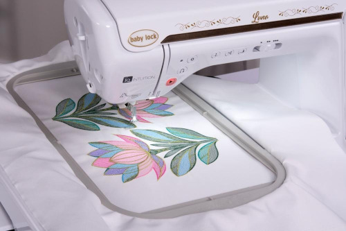 Baby Lock Luna Embroidery Machine Embroidery Field